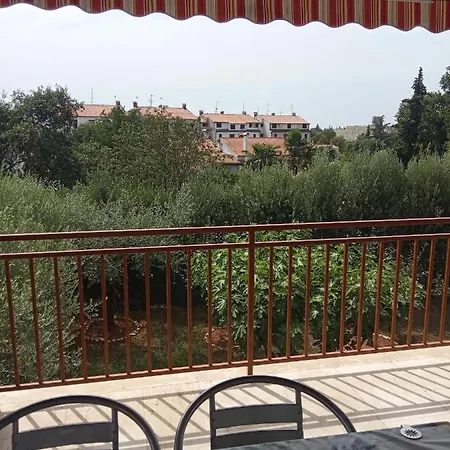 Franceschi Apartament *